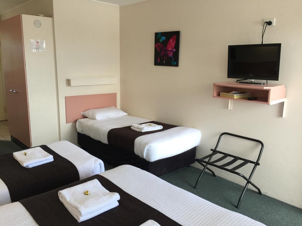 Caloundra Suncourt Motel 객실 사진