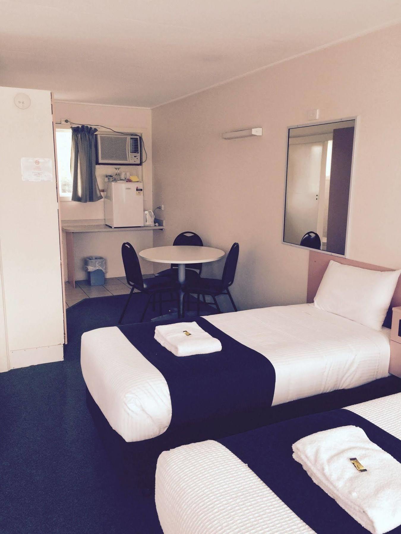 Caloundra Suncourt Motel 외부 사진